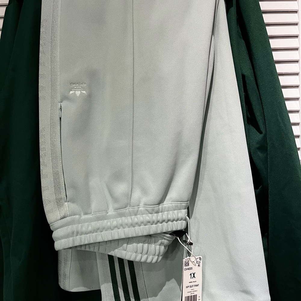 IVY PARK TRACK PANTS